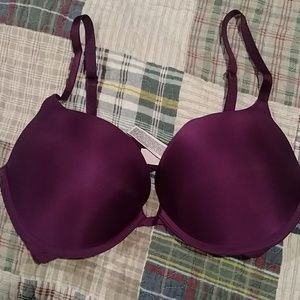 Victoria's Secret 34DD Bra